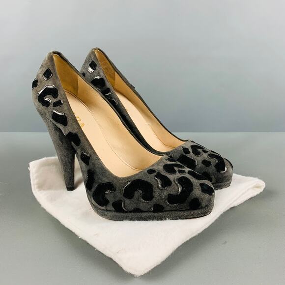 PRADA Size 5 Grey Black Suede Aplique Platform Pumps - Picture 7 of 7